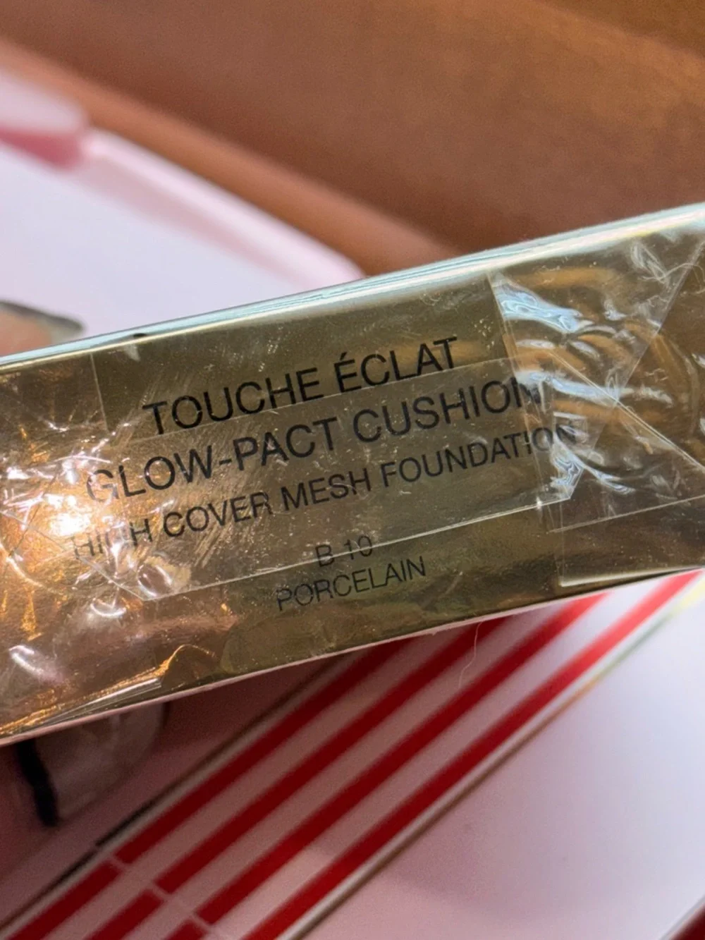Yves Saint Laurent Touche Éclat Glow-Pact Cushion